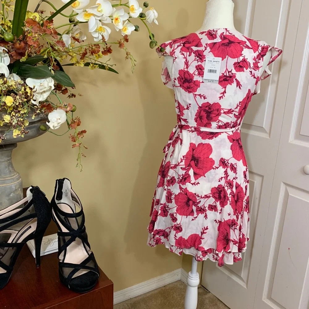 NWT FREE PEOPLE FRENCH QUARTER FLORAL WRAP‎ DRESS XS Boho Cottagecore Romantic